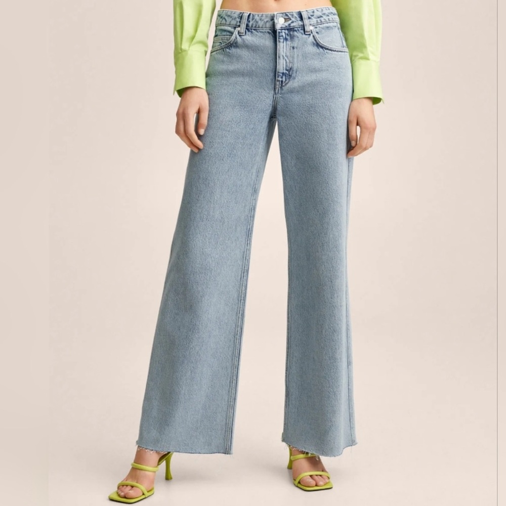 NWT Mango Light Rinse Mid Rise Wide Leg Cutoff Jeans 6